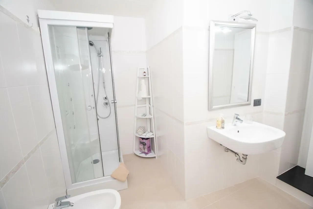 B&B Serra Gerace Genoa 0*,  Italy